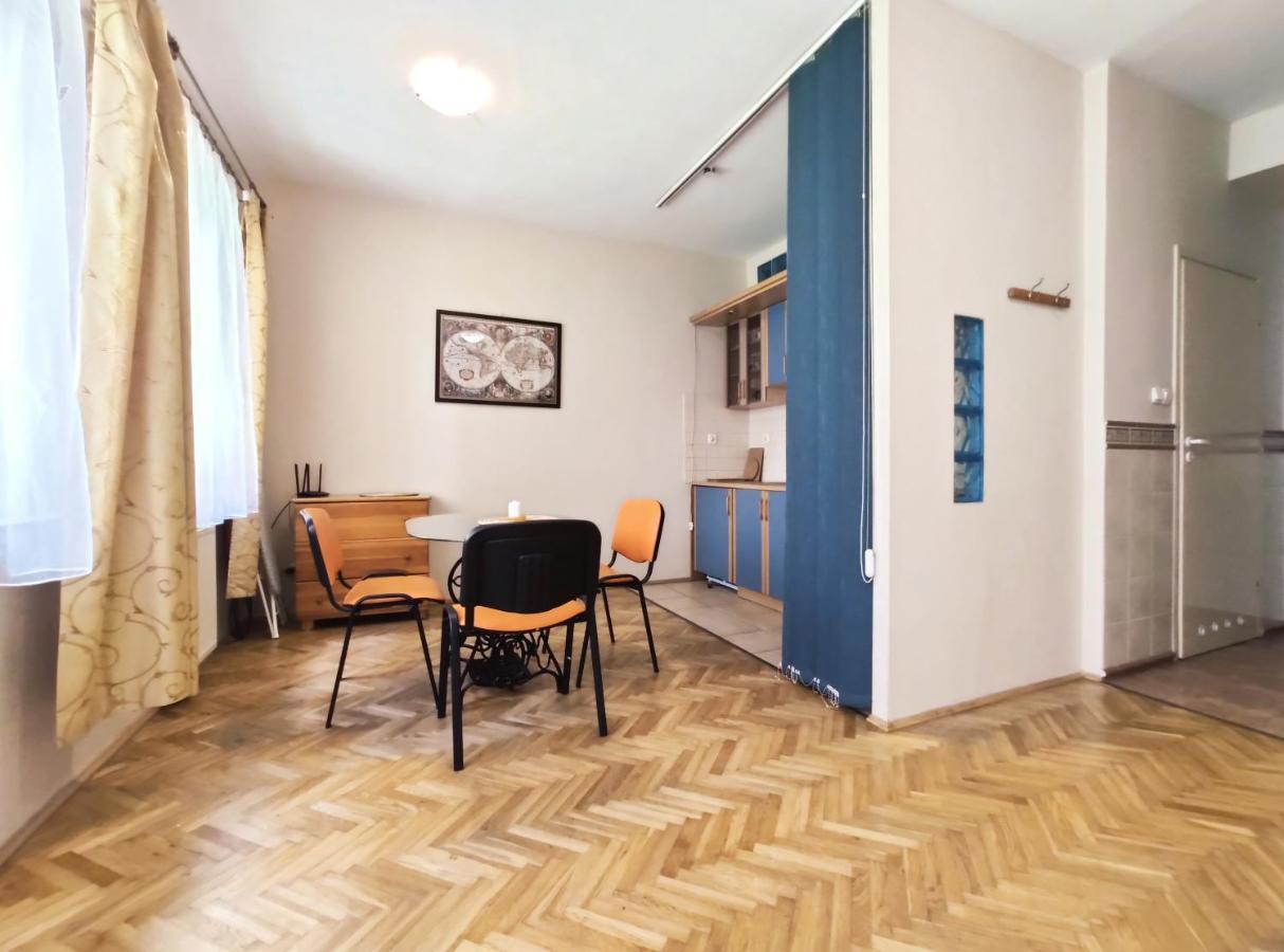 Plac Nowy 8A By Homeprime Cracovia Exterior foto